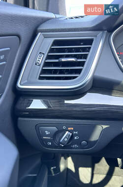 Внедорожник / Кроссовер Audi Q5 2019 в 