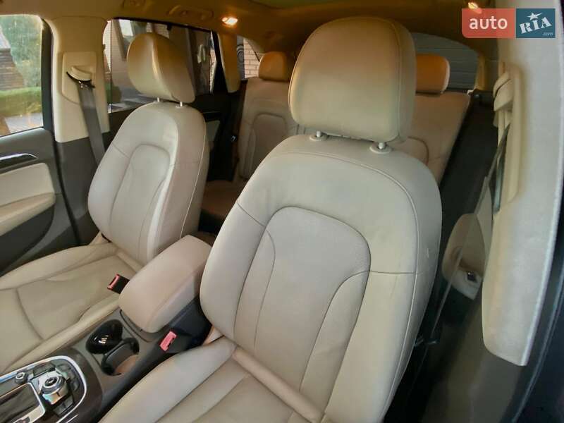 Внедорожник / Кроссовер Audi Q5 2014 в Киеве