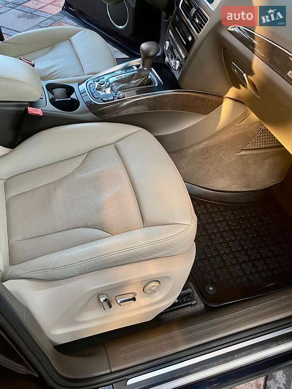 Внедорожник / Кроссовер Audi Q5 2014 в Киеве