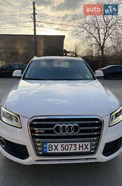 Внедорожник / Кроссовер Audi Q5 2012 в 
