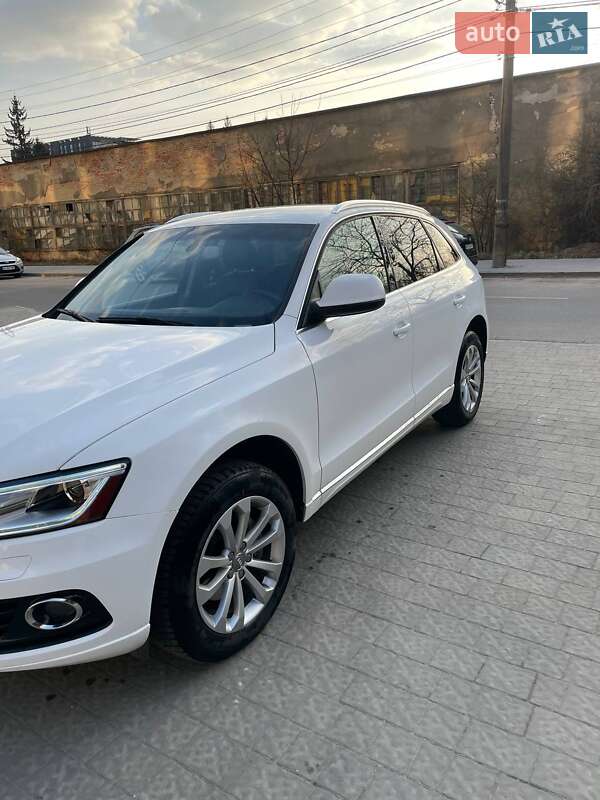 Внедорожник / Кроссовер Audi Q5 2012 в Львове