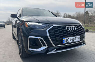 Позашляховик / Кросовер Audi Q5 2020 в 