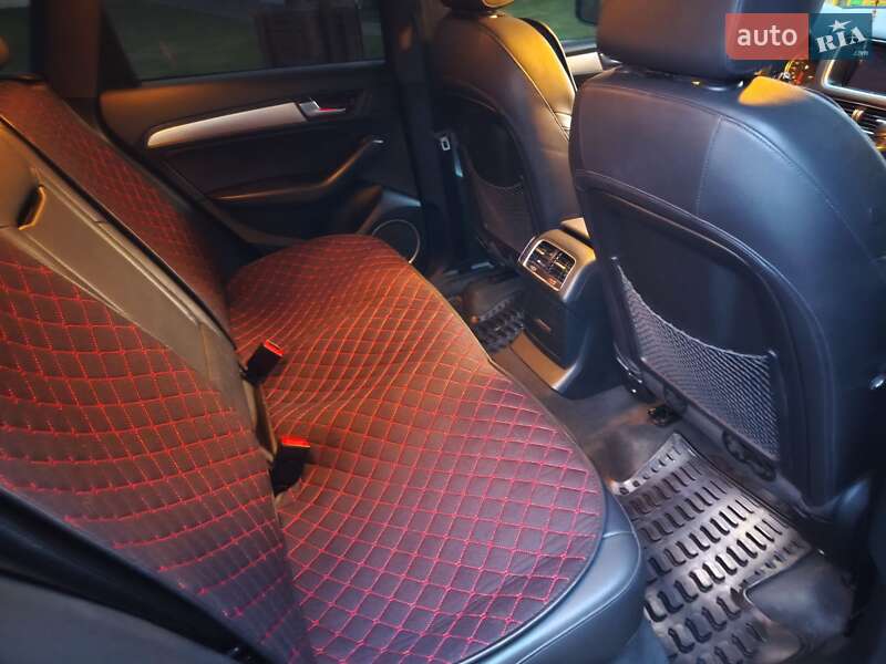 Внедорожник / Кроссовер Audi Q5 2015 в Львове