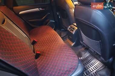 Внедорожник / Кроссовер Audi Q5 2015 в 