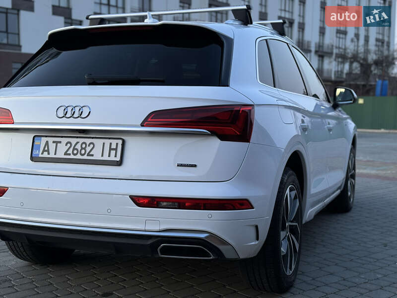 Внедорожник / Кроссовер Audi Q5 2022 в Надворной