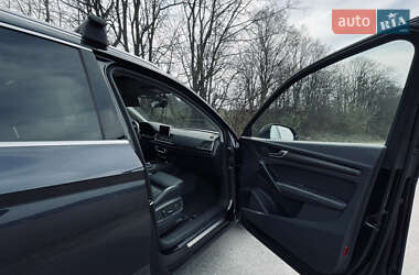 Внедорожник / Кроссовер Audi Q5 2017 в 