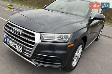 Внедорожник / Кроссовер Audi Q5 2019 в 