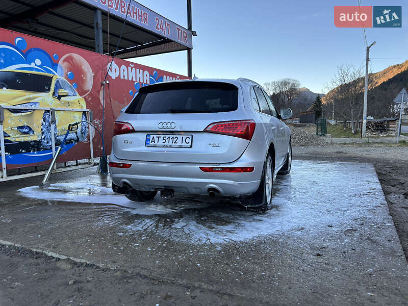 Внедорожник / Кроссовер Audi Q5 2010 в Верховине