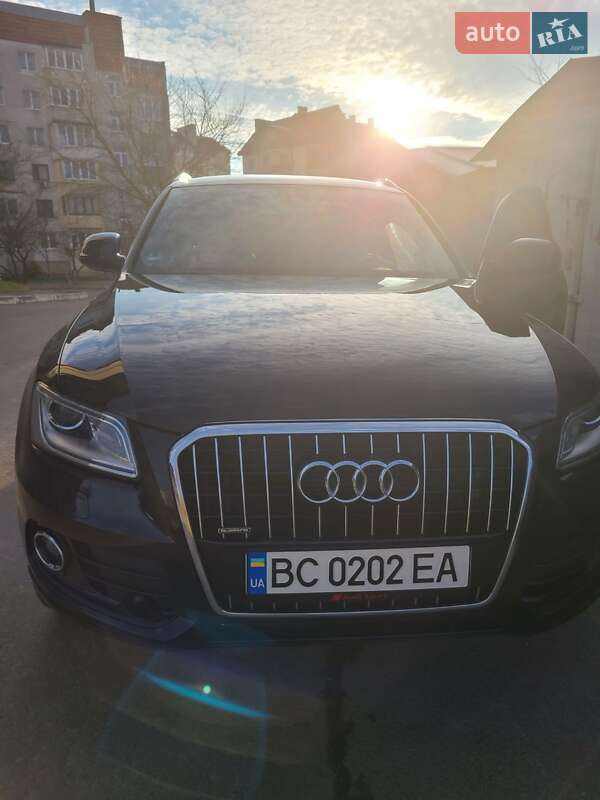 Позашляховик / Кросовер Audi Q5 2012 в Львові