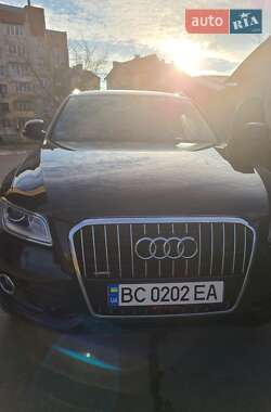 Внедорожник / Кроссовер Audi Q5 2012 в 