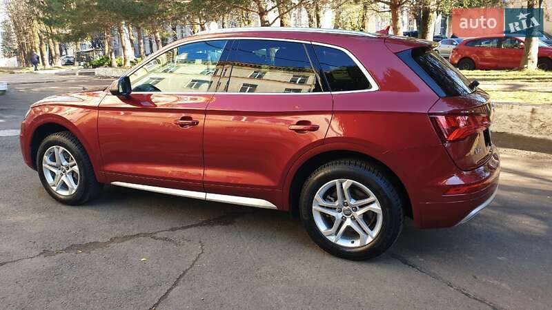 Внедорожник / Кроссовер Audi Q5 2018 в Львове фото 3 Внедорожник / Кроссовер Audi Q5 2018 в Львове