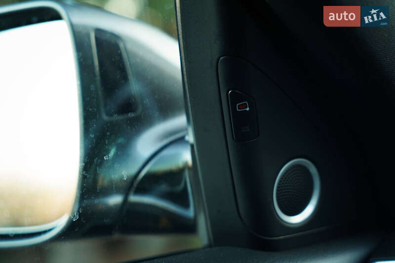 Внедорожник / Кроссовер Audi Q5 2015 в Ивано-Франковске