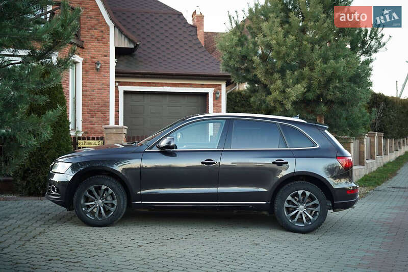 Внедорожник / Кроссовер Audi Q5 2015 в Ивано-Франковске