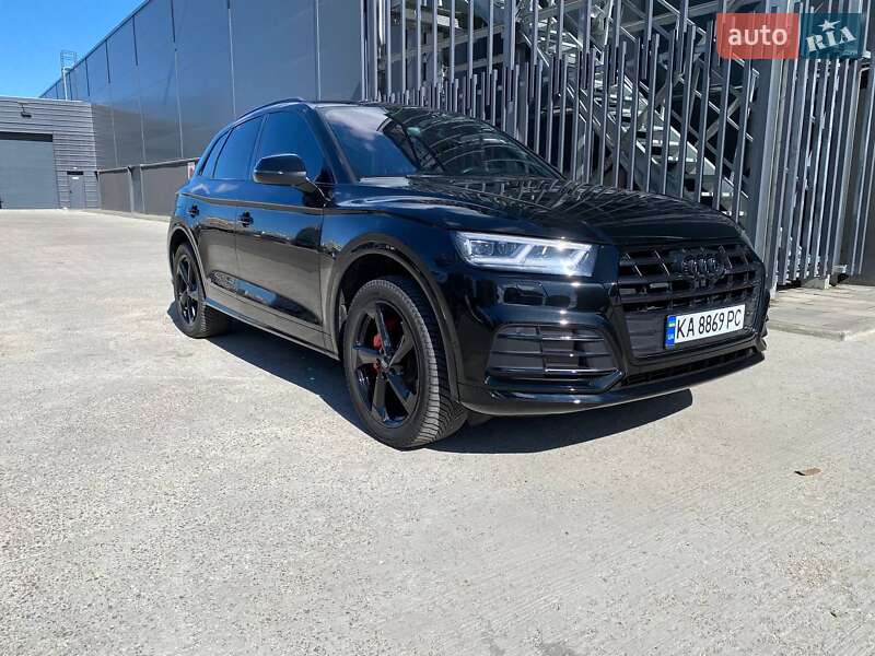 Внедорожник / Кроссовер Audi Q5 2020 в Киеве