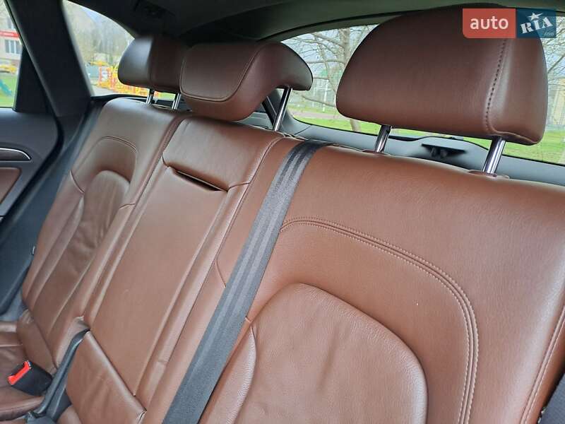 Внедорожник / Кроссовер Audi Q5 2015 в Каменец-Подольском