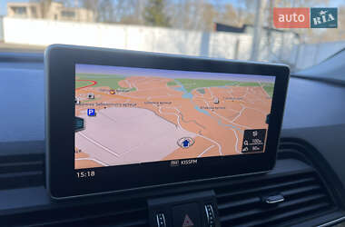 Позашляховик / Кросовер Audi Q5 2018 в 
