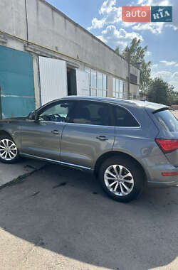 Внедорожник / Кроссовер Audi Q5 2012 в 