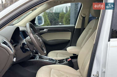 Внедорожник / Кроссовер Audi Q5 2015 в 