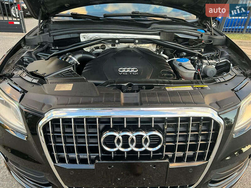 Позашляховик / Кросовер Audi Q5 2015 в Львові