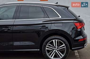Внедорожник / Кроссовер Audi Q5 2019 в 