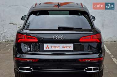 Внедорожник / Кроссовер Audi Q5 2019 в 