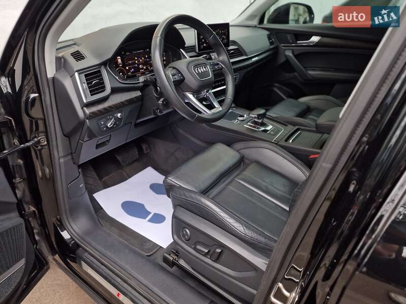 Внедорожник / Кроссовер Audi Q5 2019 в Одессе
