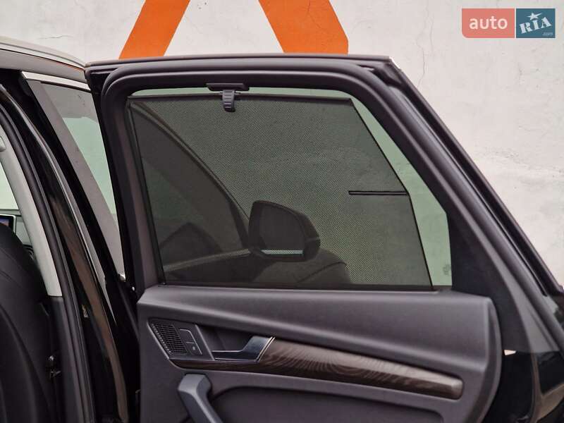 Внедорожник / Кроссовер Audi Q5 2019 в Одессе