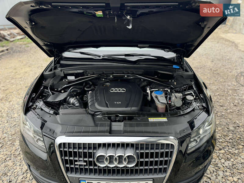 Внедорожник / Кроссовер Audi Q5 2011 в Тернополе