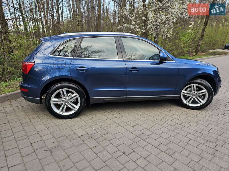 Внедорожник / Кроссовер Audi Q5 2008 в Ужгороде