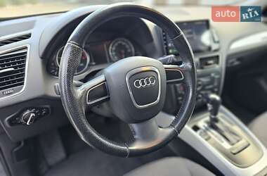 Внедорожник / Кроссовер Audi Q5 2008 в Ужгороде