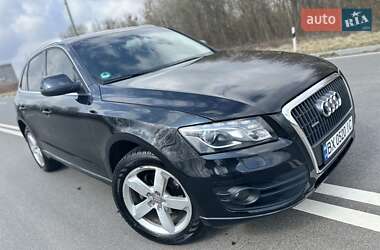 Позашляховик / Кросовер Audi Q5 2011 в 