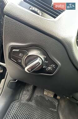 Позашляховик / Кросовер Audi Q5 2011 в 