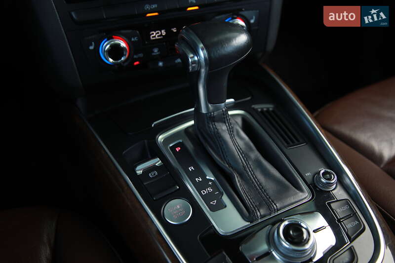 Внедорожник / Кроссовер Audi Q5 2014 в Харькове