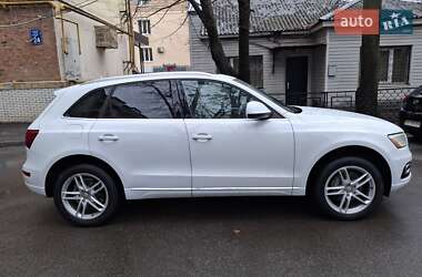 Внедорожник / Кроссовер Audi Q5 2014 в 