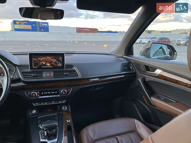 Внедорожник / Кроссовер Audi Q5 2017 в Львове