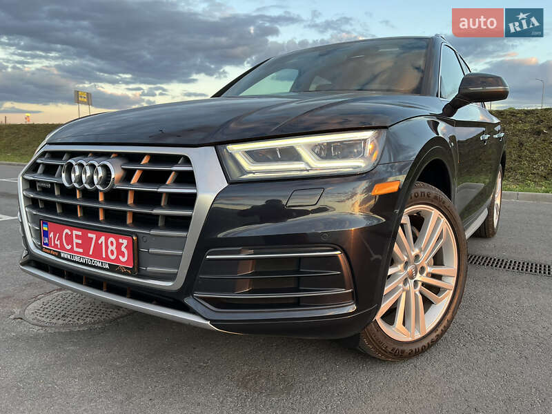 Внедорожник / Кроссовер Audi Q5 2017 в Львове