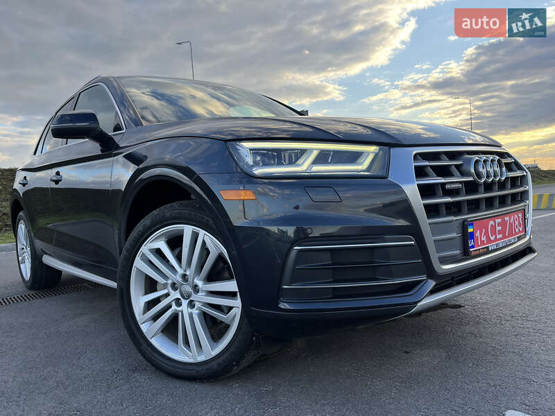 Внедорожник / Кроссовер Audi Q5 2017 в Львове
