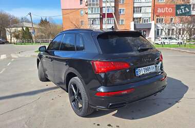 Внедорожник / Кроссовер Audi Q5 2020 в 