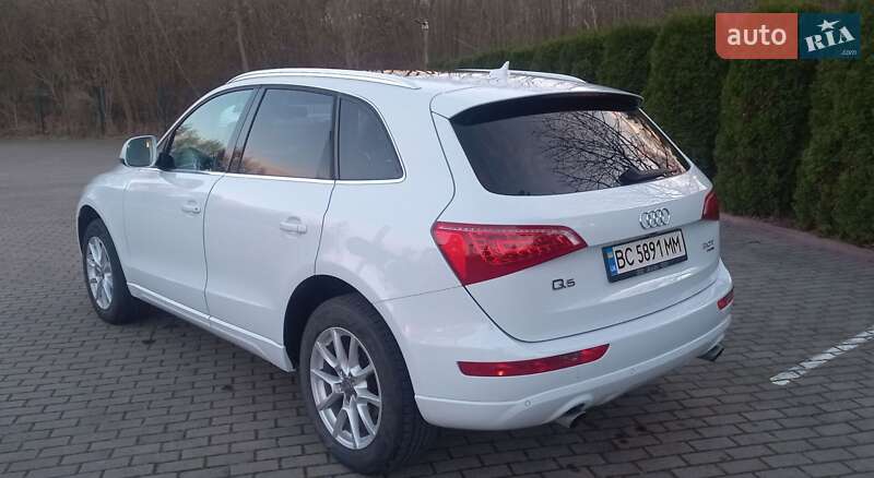 Внедорожник / Кроссовер Audi Q5 2012 в Львове