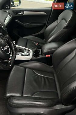 Позашляховик / Кросовер Audi Q5 2013 в 