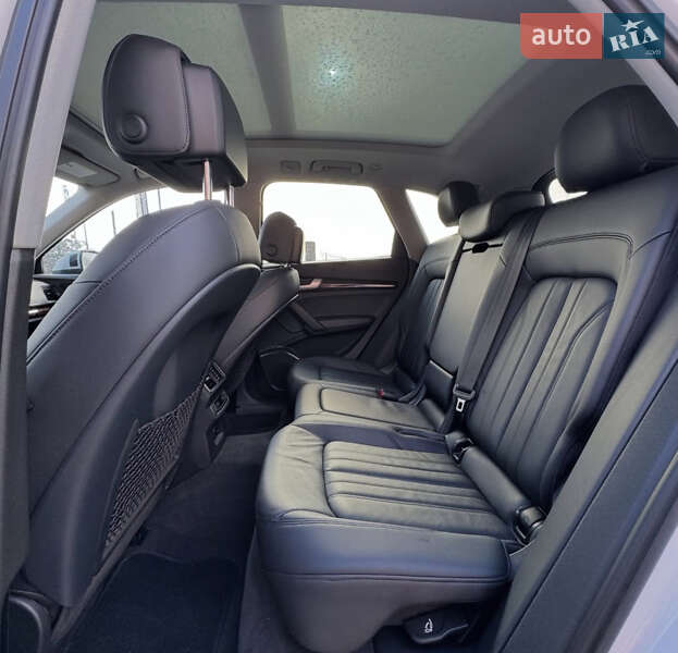 Внедорожник / Кроссовер Audi Q5 2017 в Виннице