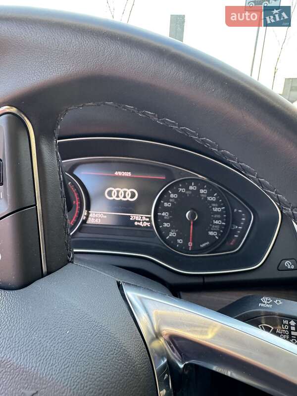 Внедорожник / Кроссовер Audi Q5 2020 в Киеве