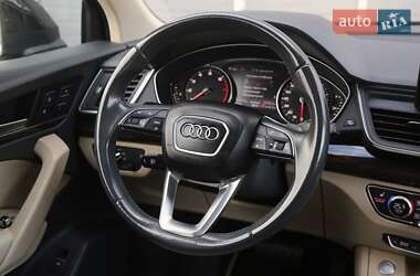 Внедорожник / Кроссовер Audi Q5 2019 в 