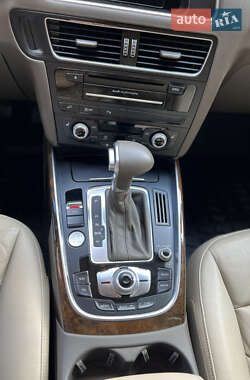 Внедорожник / Кроссовер Audi Q5 2015 в 