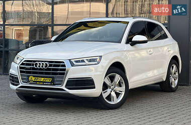 Внедорожник / Кроссовер Audi Q5 2019 в 