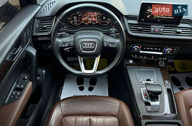 Внедорожник / Кроссовер Audi Q5 2019 в 