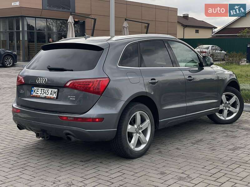 Позашляховик / Кросовер Audi Q5 2012 в Дніпрі