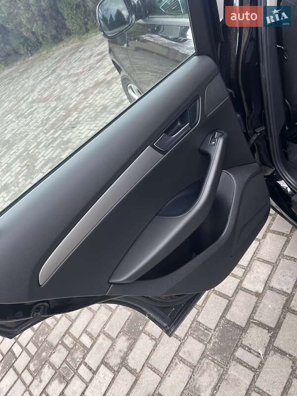 Позашляховик / Кросовер Audi Q5 2010 в Самборі