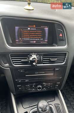 Внедорожник / Кроссовер Audi Q5 2010 в 