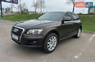Внедорожник / Кроссовер Audi Q5 2011 в 